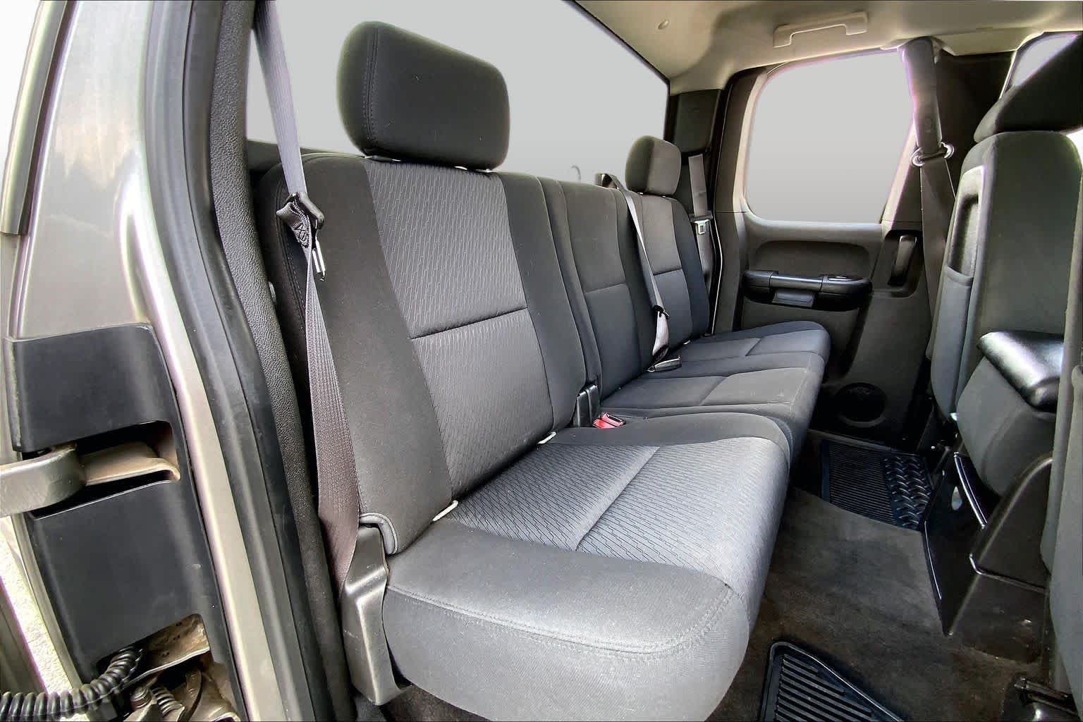 Used 2013 Graystone Metallic Chevrolet LT image 19
