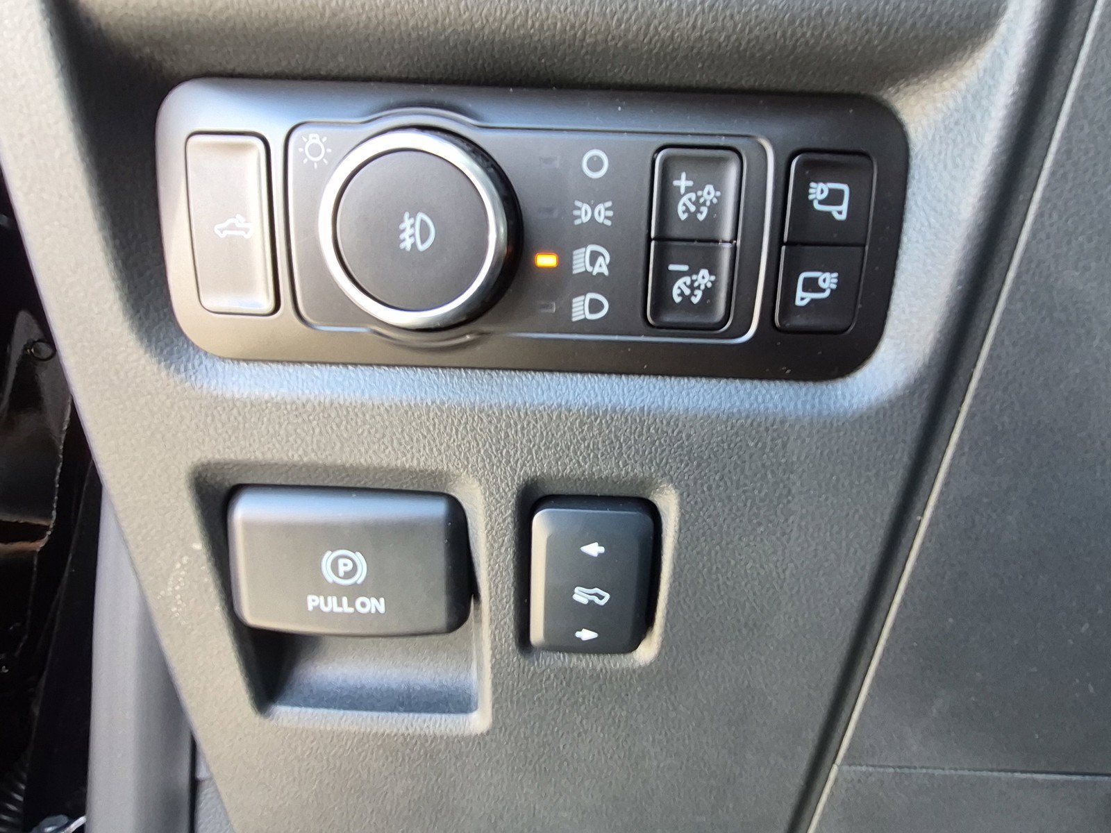 New 2026 Agate Black Metallic Ford Lariat® image 26