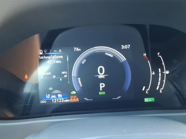 Used 2025 Iridium Lexus 4dr Crossover image 21