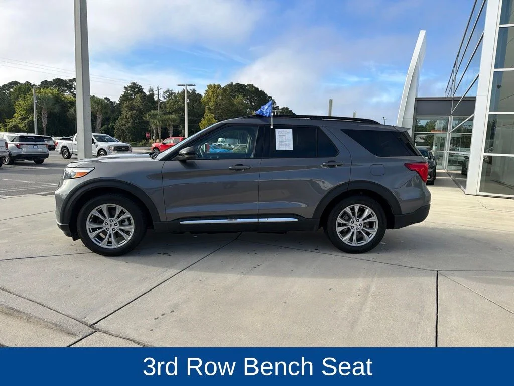 Used 2024 Gray Metallic Ford XLT image 4