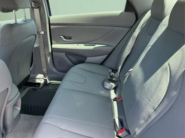 Used 2025 Blue Hyundai SE image 10