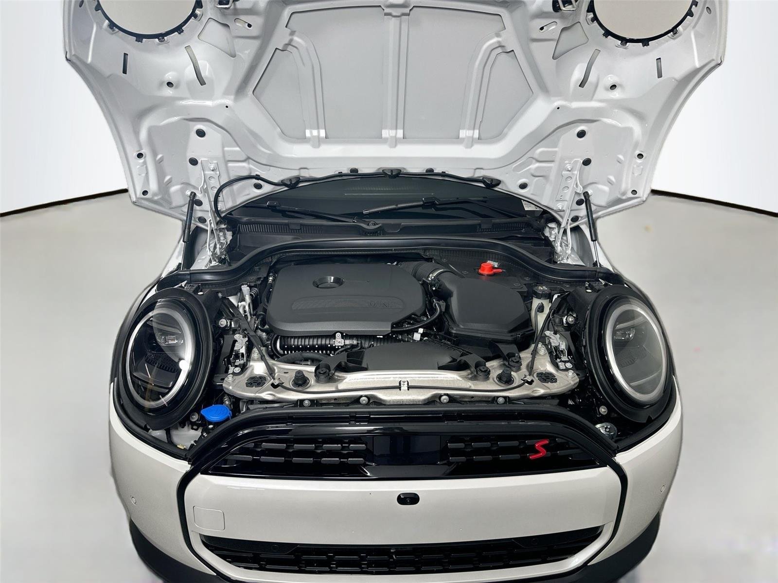 2025 MINI Hardtop 4 Door S - Photo 29