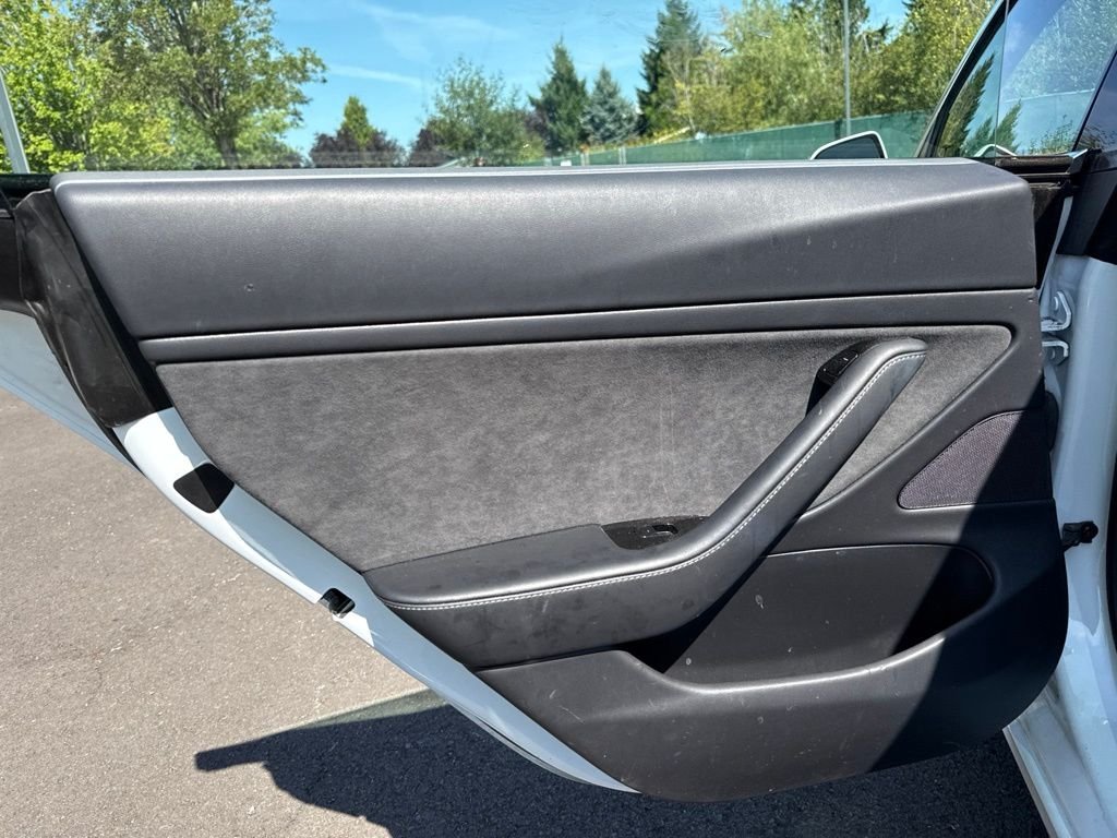 Used 2020 Pearl White Multi-Coat Tesla Long Range image 16