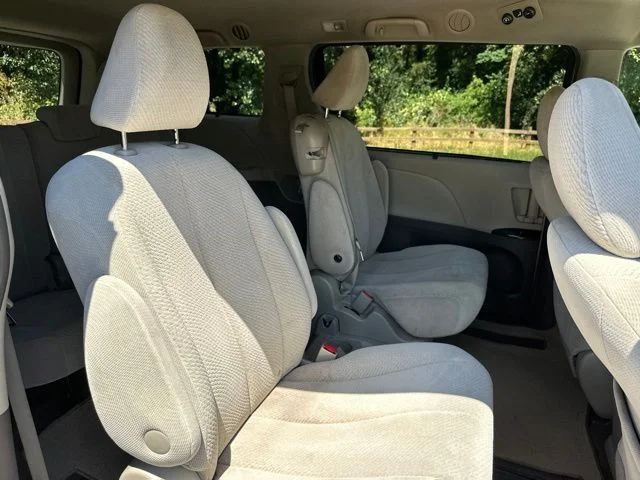 Used 2011 Sandy Beach Metallic Toyota LE image 22