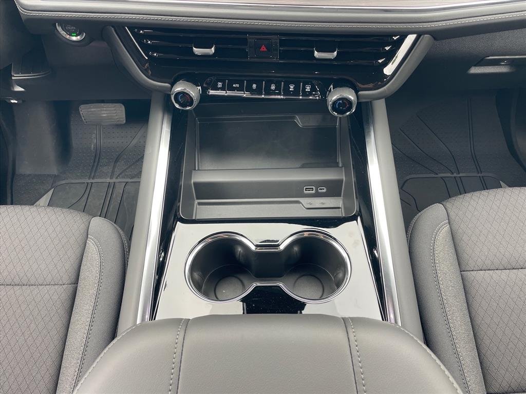 2026 Chevrolet Tahoe LS - Photo 17