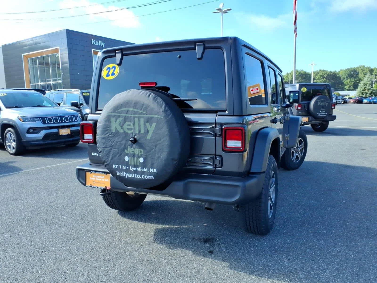 Certified Used 2022 Granite Crystal Metallic Clearcoat Jeep Unlimited Sport S image 8