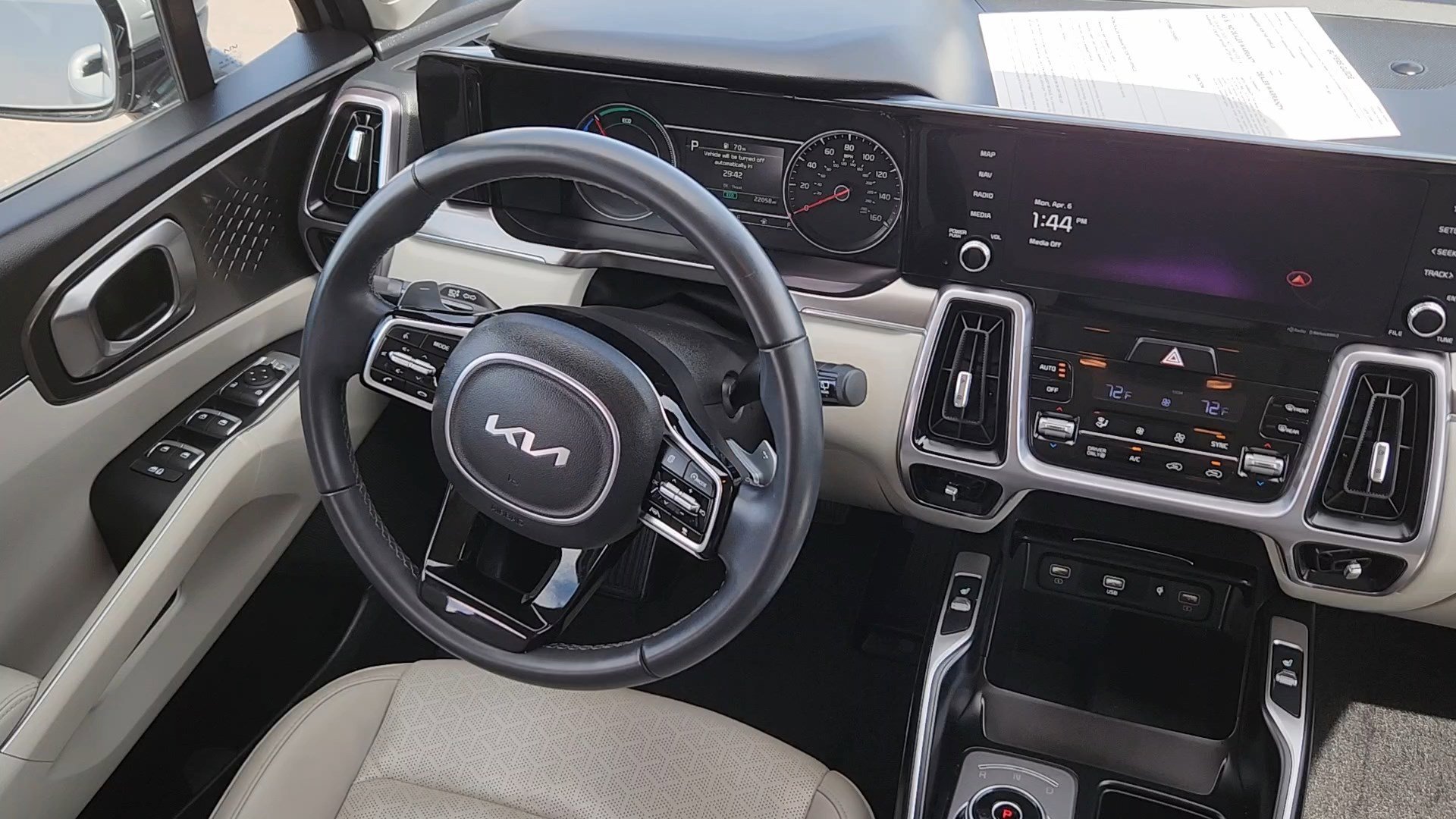 Used 2023 Silky Silver Kia EX image 5