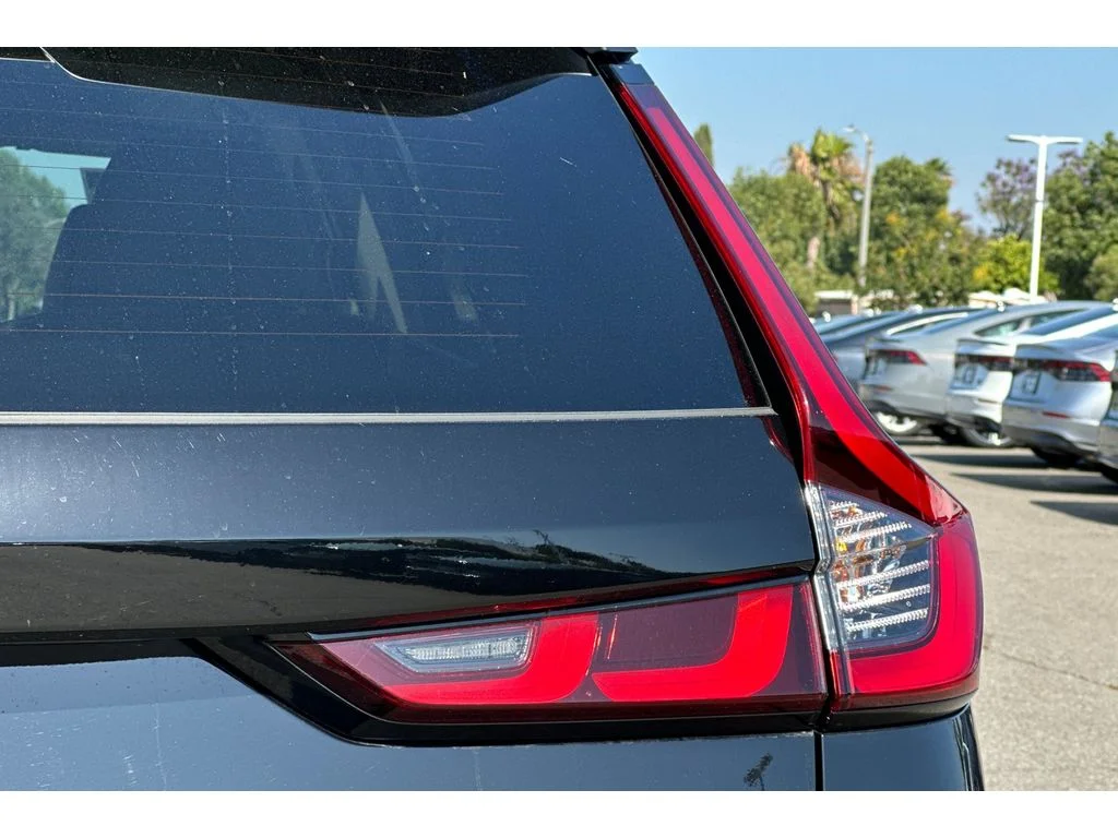 Certified Used 2025 Crystal Black Pearl Honda EX-L image 50