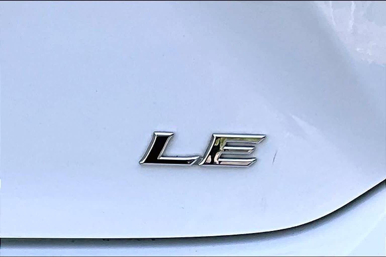 Certified Used 2025 Ice Cap Toyota LE image 10