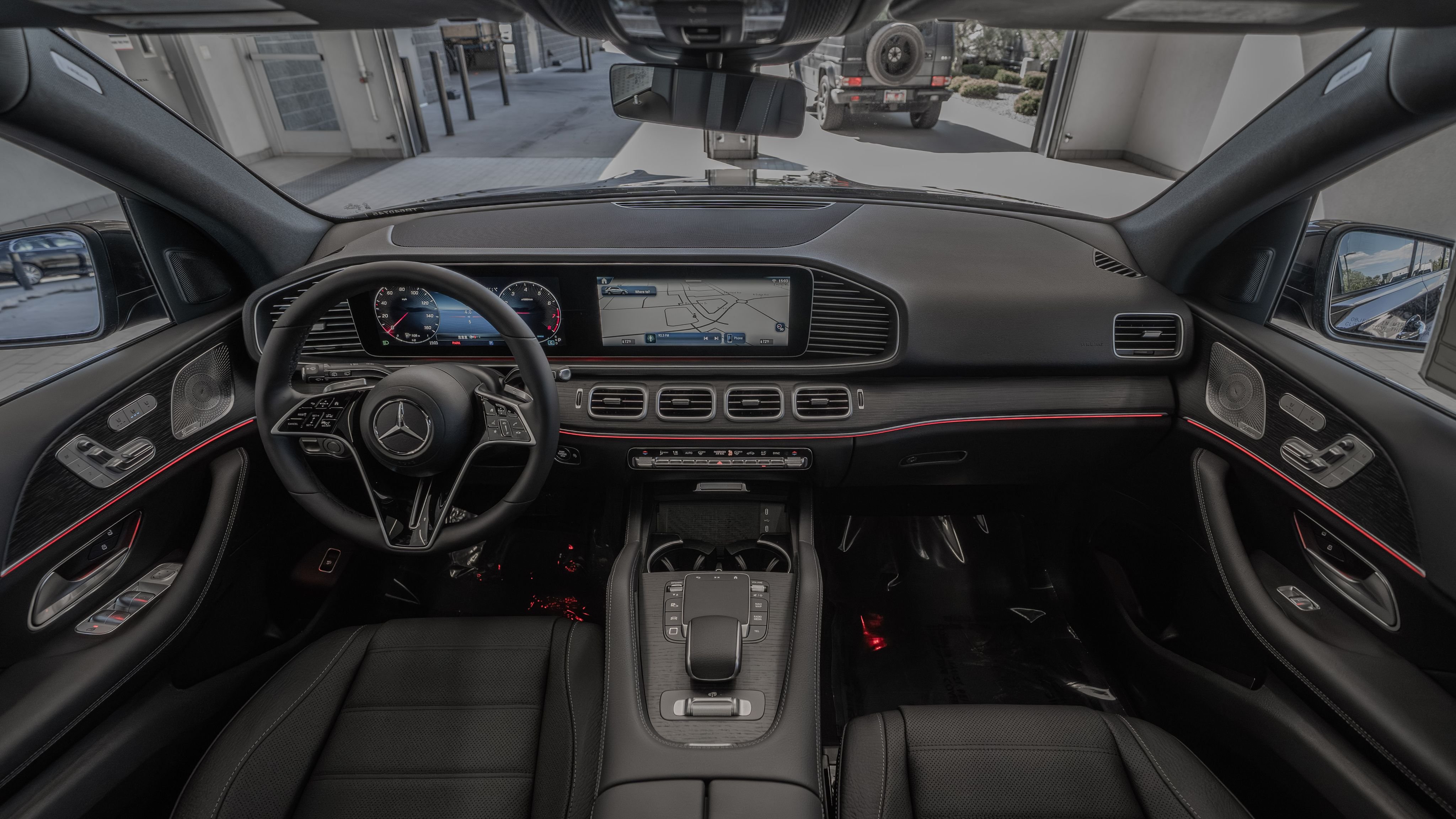 New 2026 Obsidian Black Metallic Mercedes-Benz GLE 580 image 8