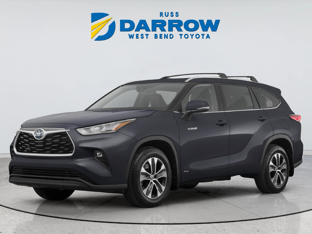 Used 2021 Gray Toyota XLE image 1