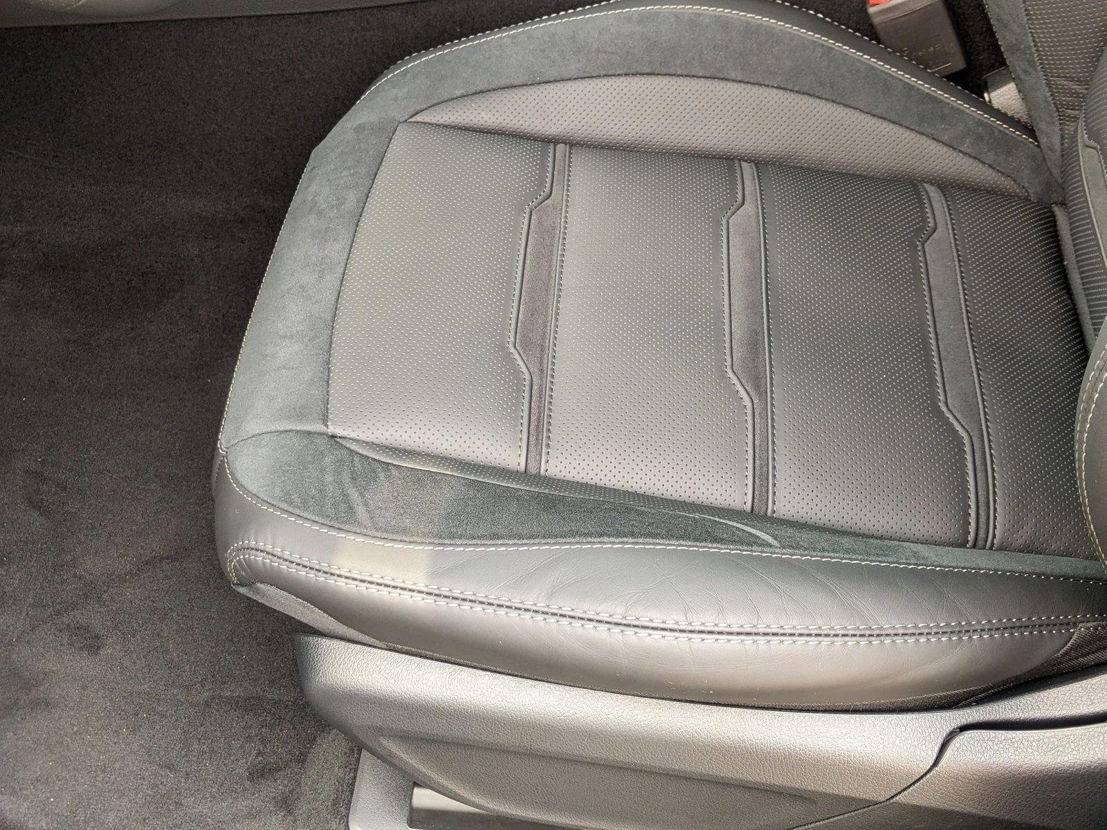 New 2026 MANUFAKTUR Ireland Mid Green Metallic Mercedes-Benz AMG® GLE 53 4MATIC+ SUV image 4