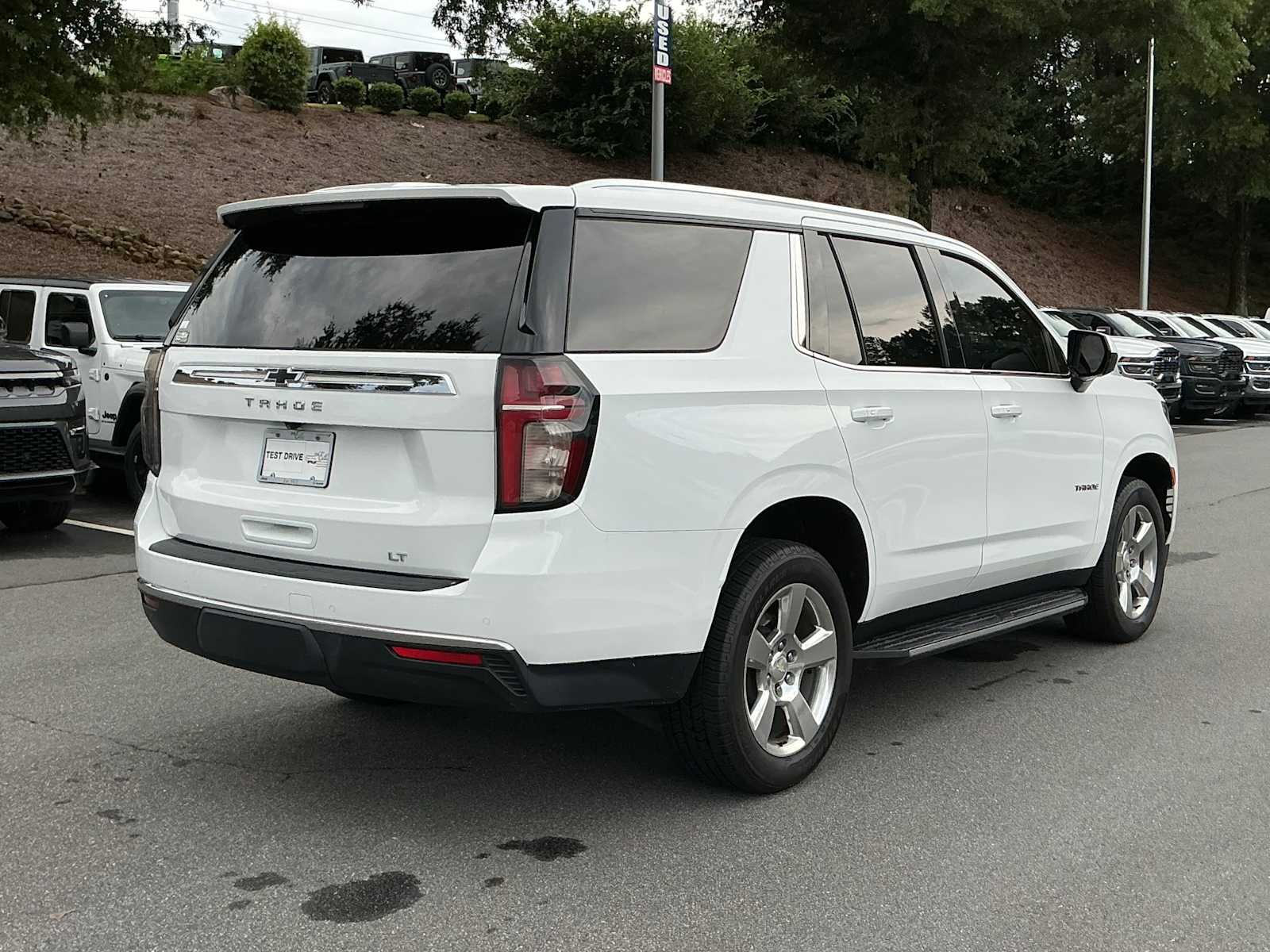 Used 2021 Summit White Chevrolet LT image 5