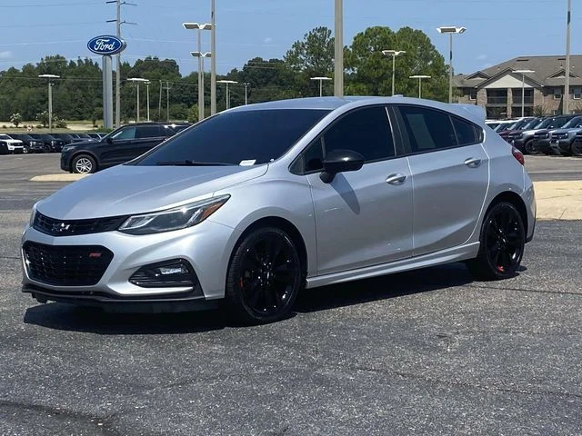 Used 2018 Silver Chevrolet LT image 6