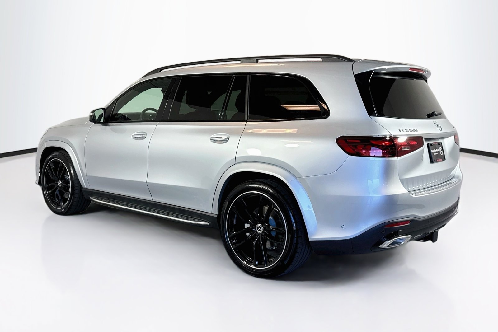 New 2026 Cirrus Silver Metallic Mercedes-Benz GLS 580 image 7