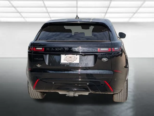 Used 2022 Black Land Rover R-Dynamic S image 30