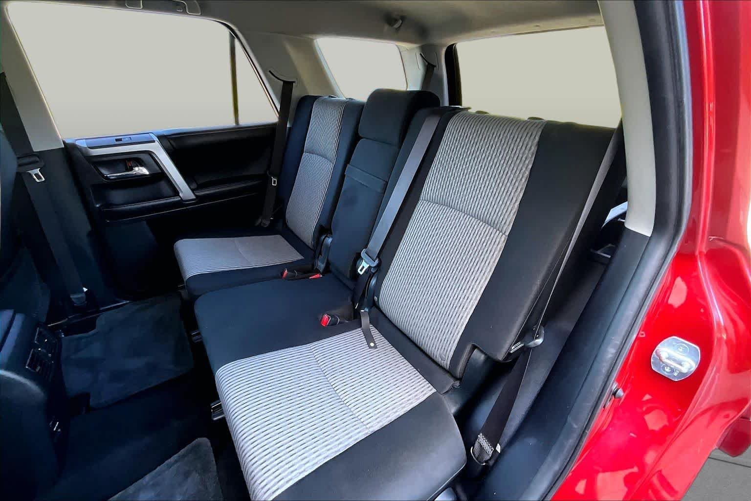 Certified Used 2016 Barcelona Red Metallic Toyota SR5 image 21