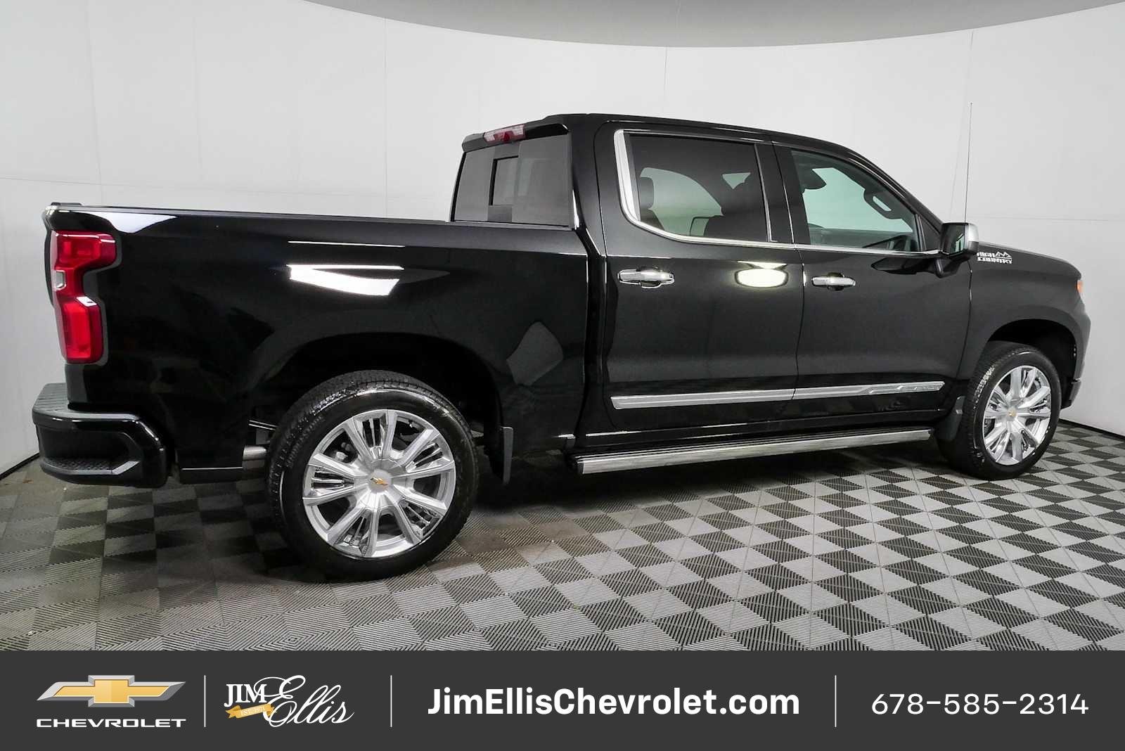 New 2026 Black Chevrolet High Country image 2