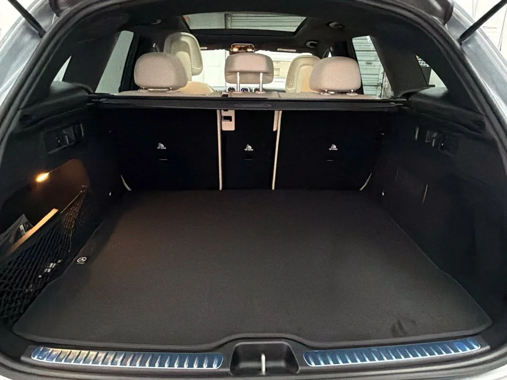 New 2027 Silver Mercedes-Benz GLC 300 image 25