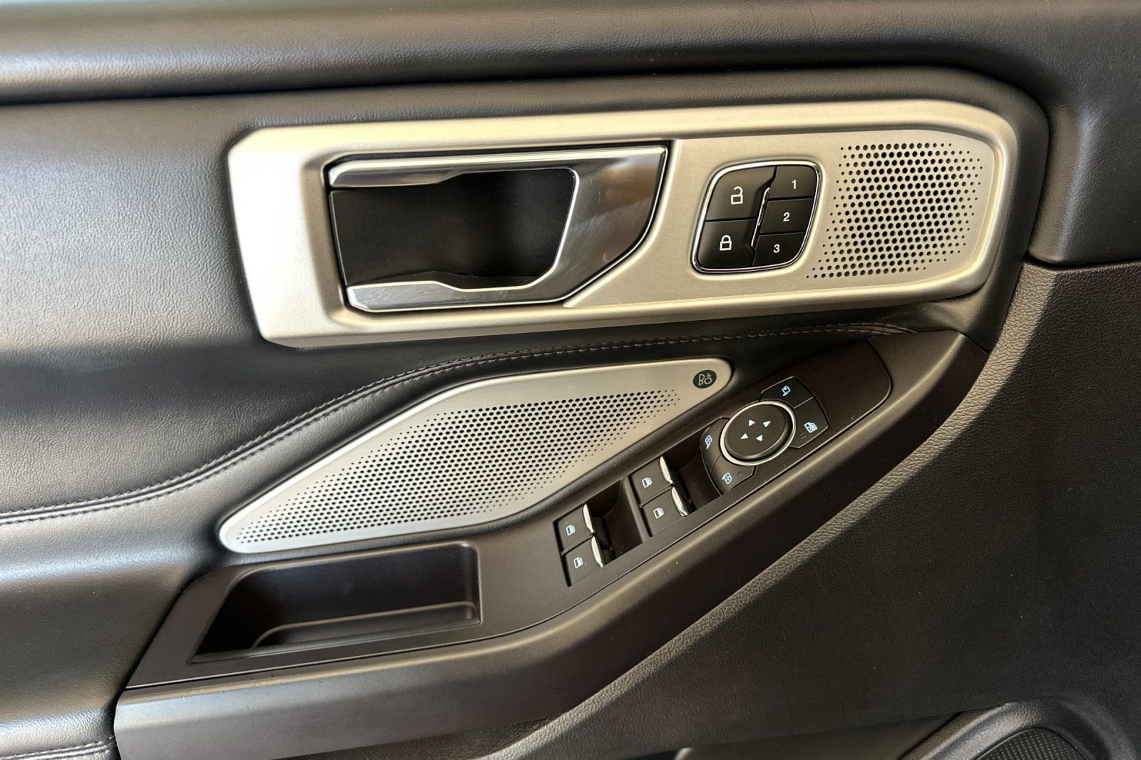 Used 2020 Gray Ford Platinum image 10