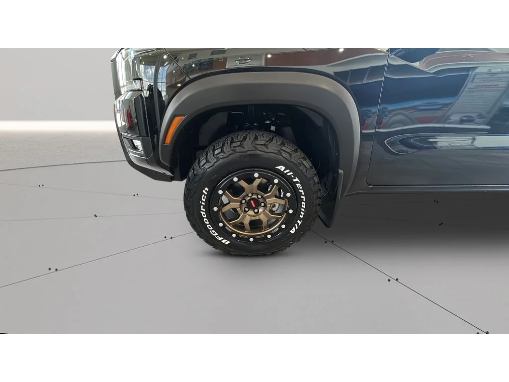 New 2026 Super Black Nissan Crew Cab PRO-4X® image 26