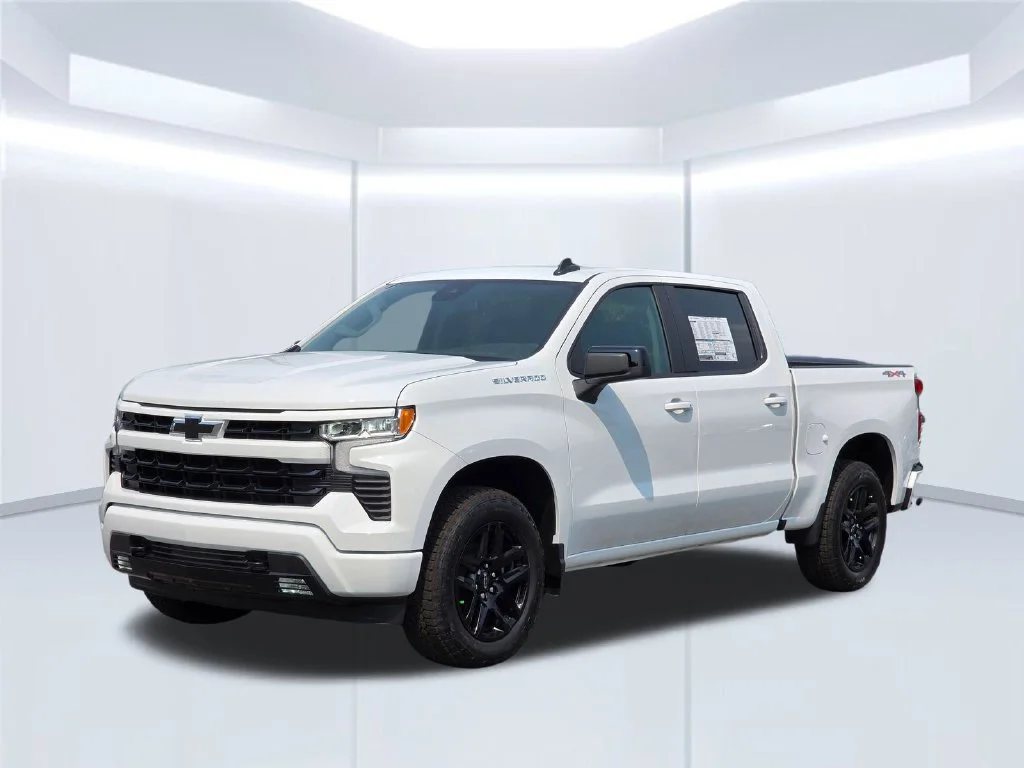 New 2026 White Chevrolet RST image 2