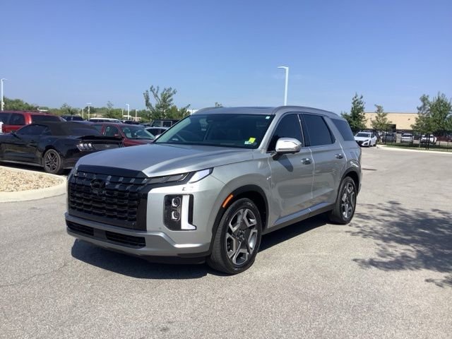 2024 Hyundai Palisade Limited - Photo 1