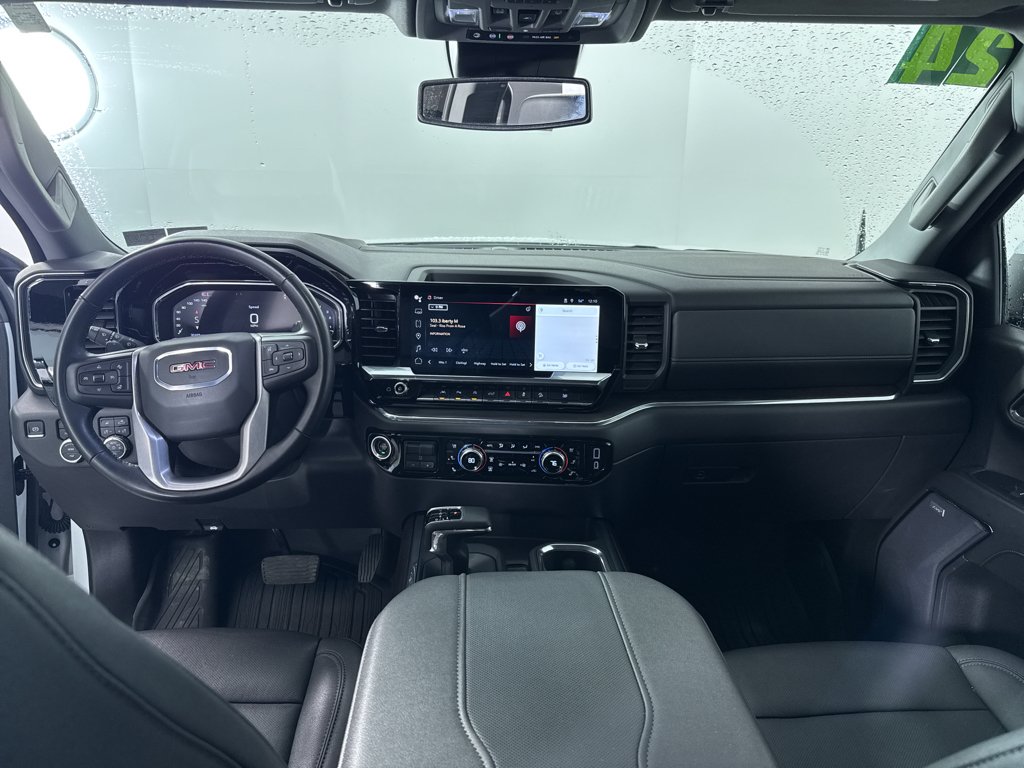 Used 2024 Summit White GMC SLT image 3