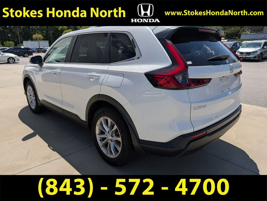 Used 2023 White Honda EX image 4