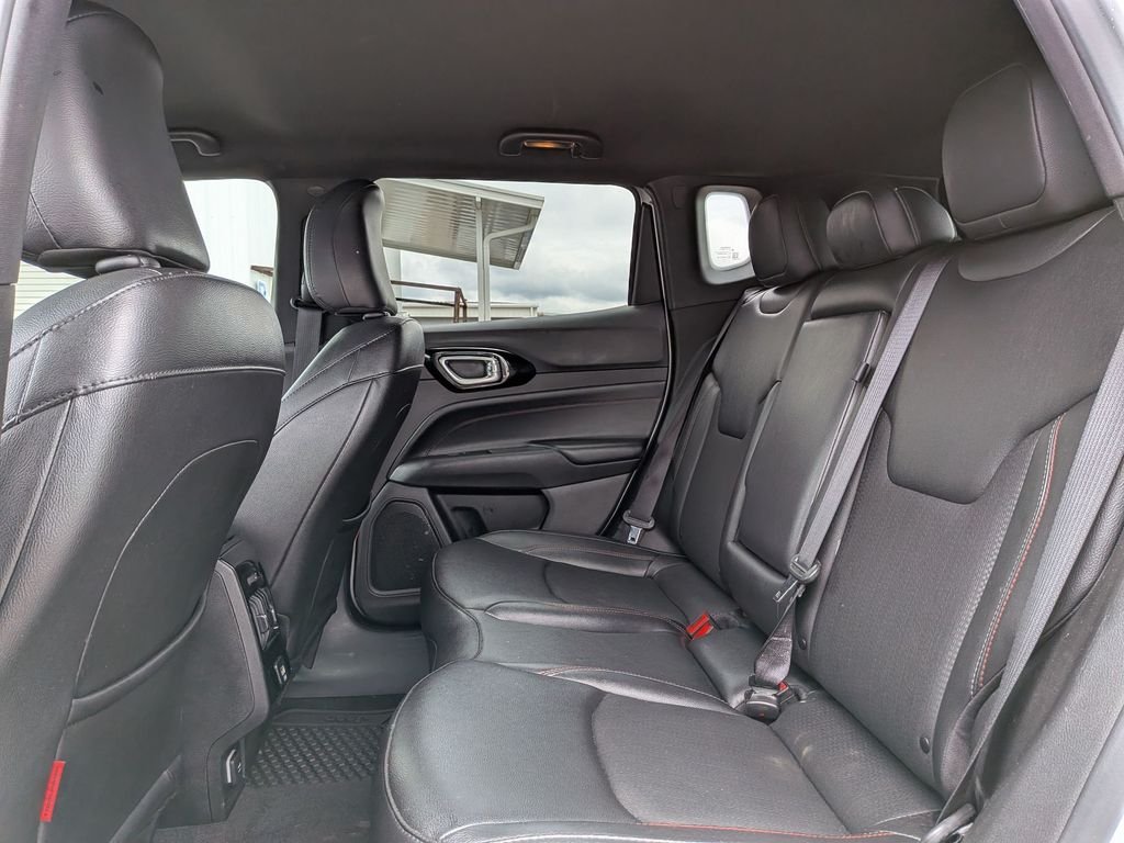 Used 2024 Silver Jeep Trailhawk image 32