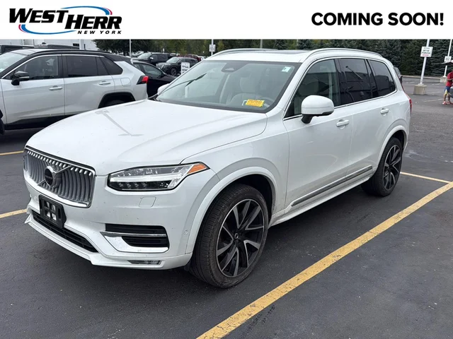 2023 Volvo XC90 Plus
