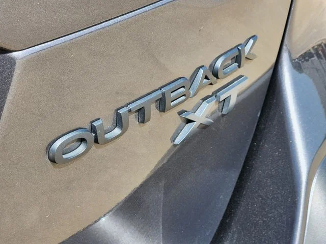 Used 2025 Gray Subaru Onyx Edition XT image 10