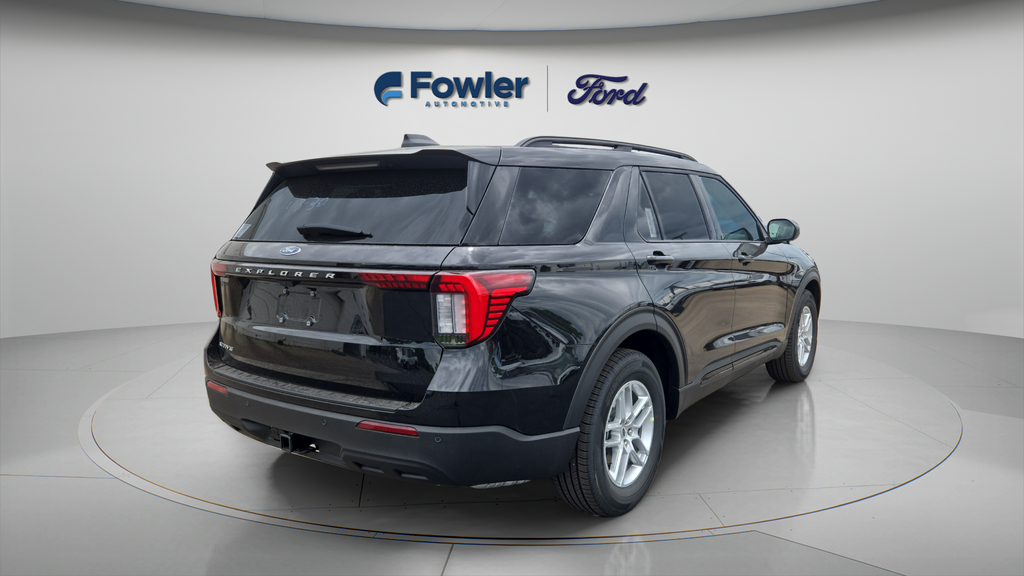 New 2026 Agate Black Metallic Ford Active image 7