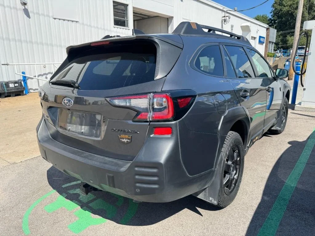 Used 2024 Magnetite Gray Metallic Subaru Wilderness image 2