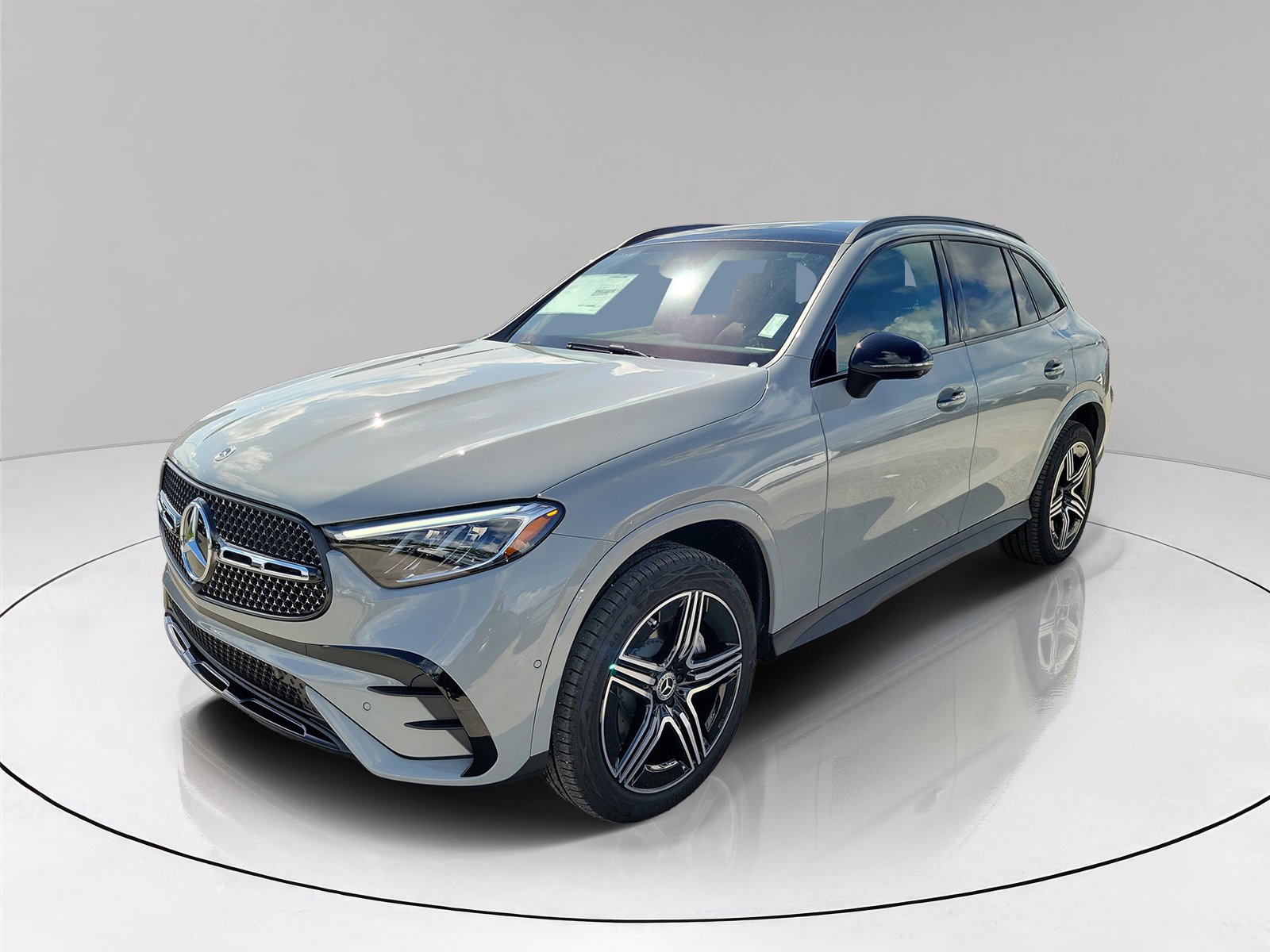 New 2027 MANUFAKTUR Alpine Grey Mercedes-Benz GLC 300 image 3
