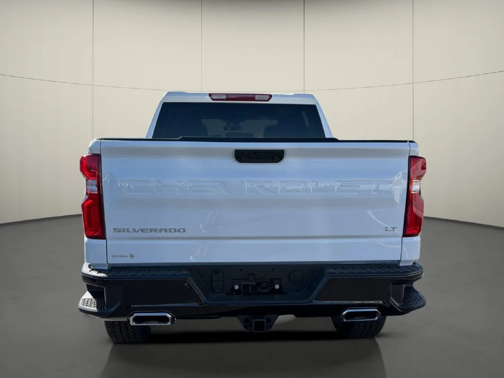 New 2026 Summit White Chevrolet LT Trail Boss image 6