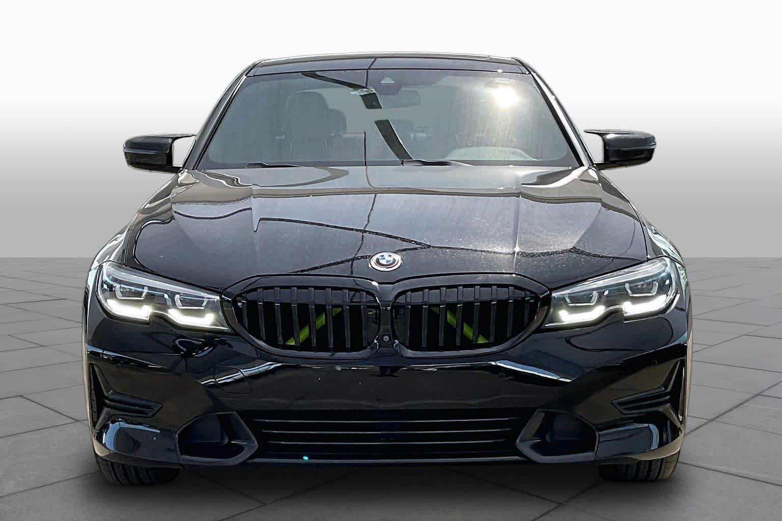 Used 2020 Jet Black BMW 330i image 4