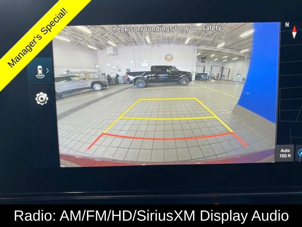 Used 2025 Red Hyundai SEL Convenience image 4