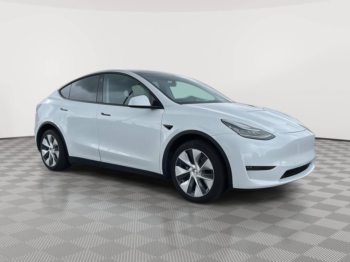 2021 Tesla Model Y Long Range Dual Motor All-Wheel Drive's photo