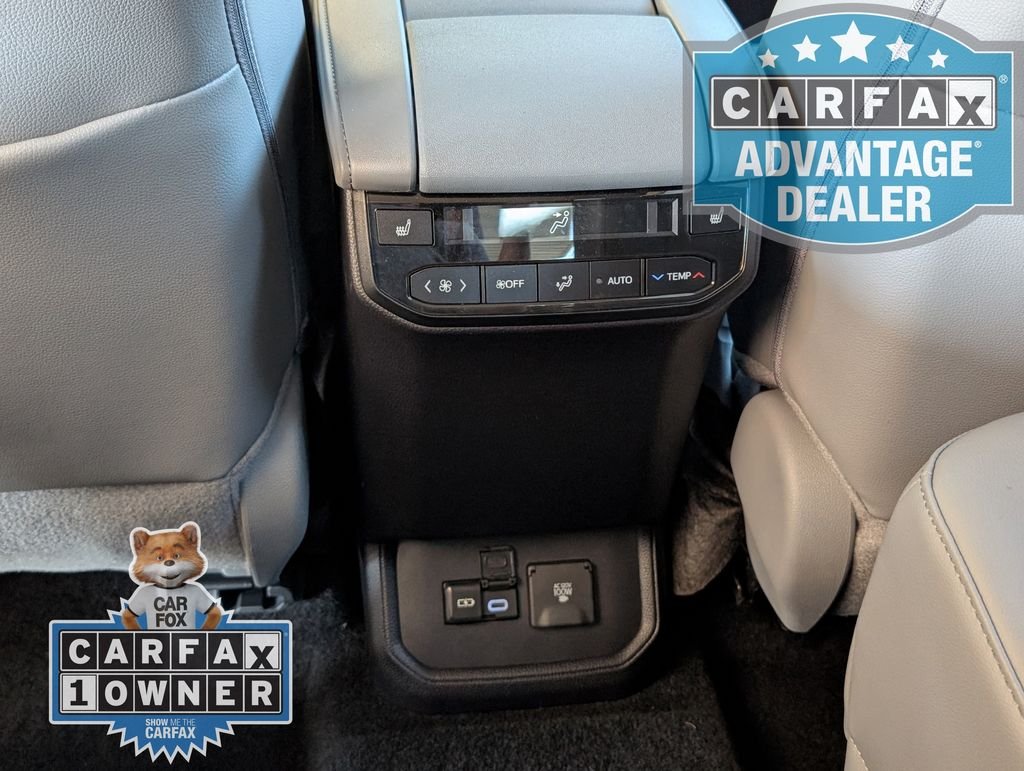 Used 2025 Green Toyota Platinum image 22