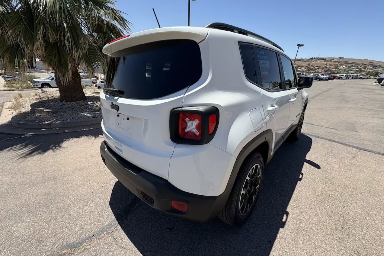 2023 Jeep Renegade Upland - Photo 6
