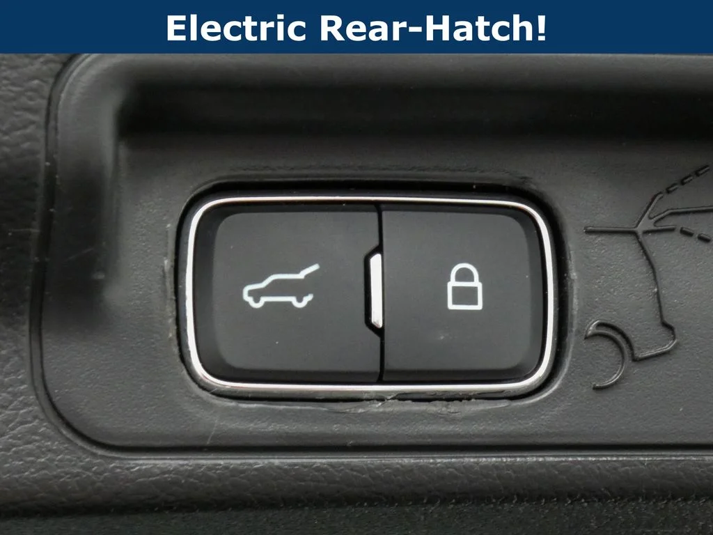 Used 2025 Gray Ford Platinum image 37