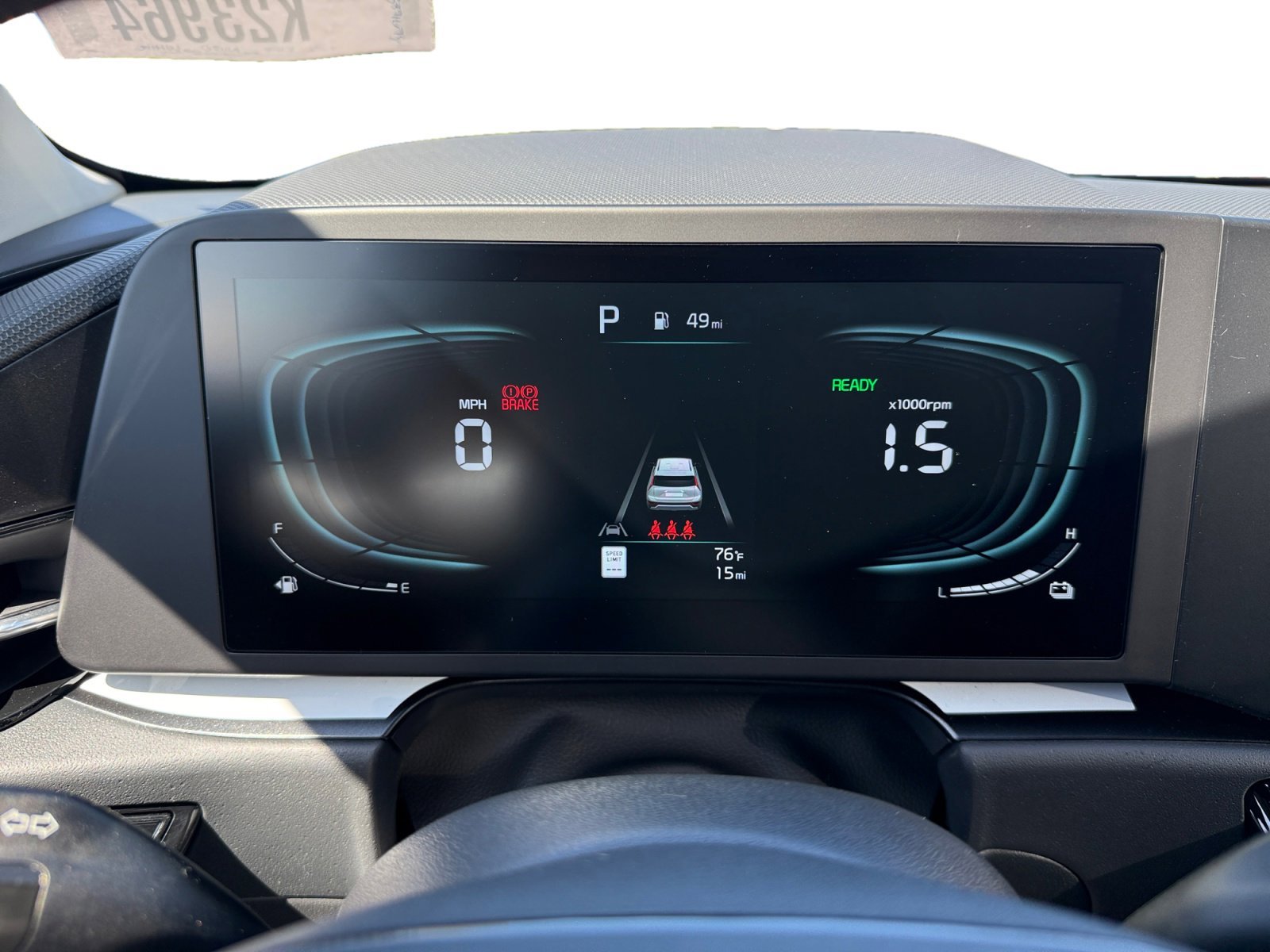 New 2026 Snow White Pearl Kia LX image 11