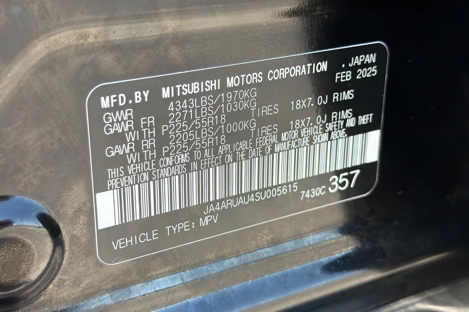 Used 2025 Black Mitsubishi 2.0 ES image 28