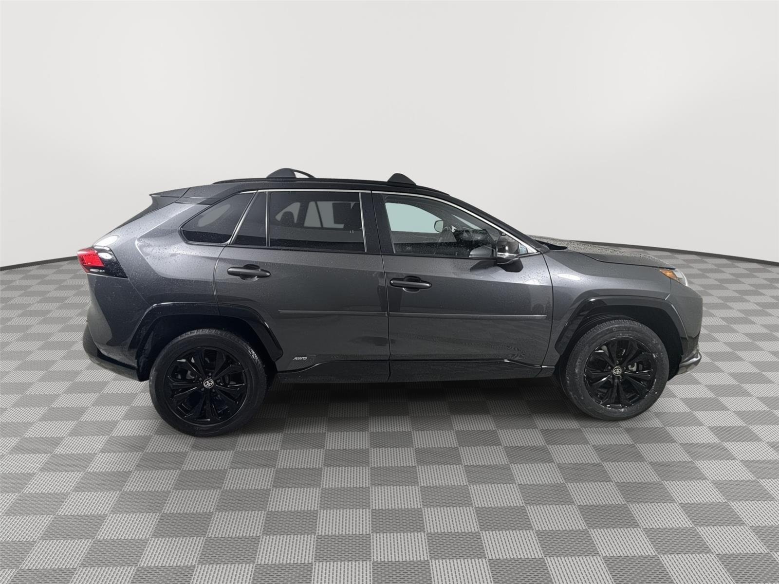 Certified Used 2024 Magnetic Gray Metallic/Midnight Black Metallic Toyota XSE image 17