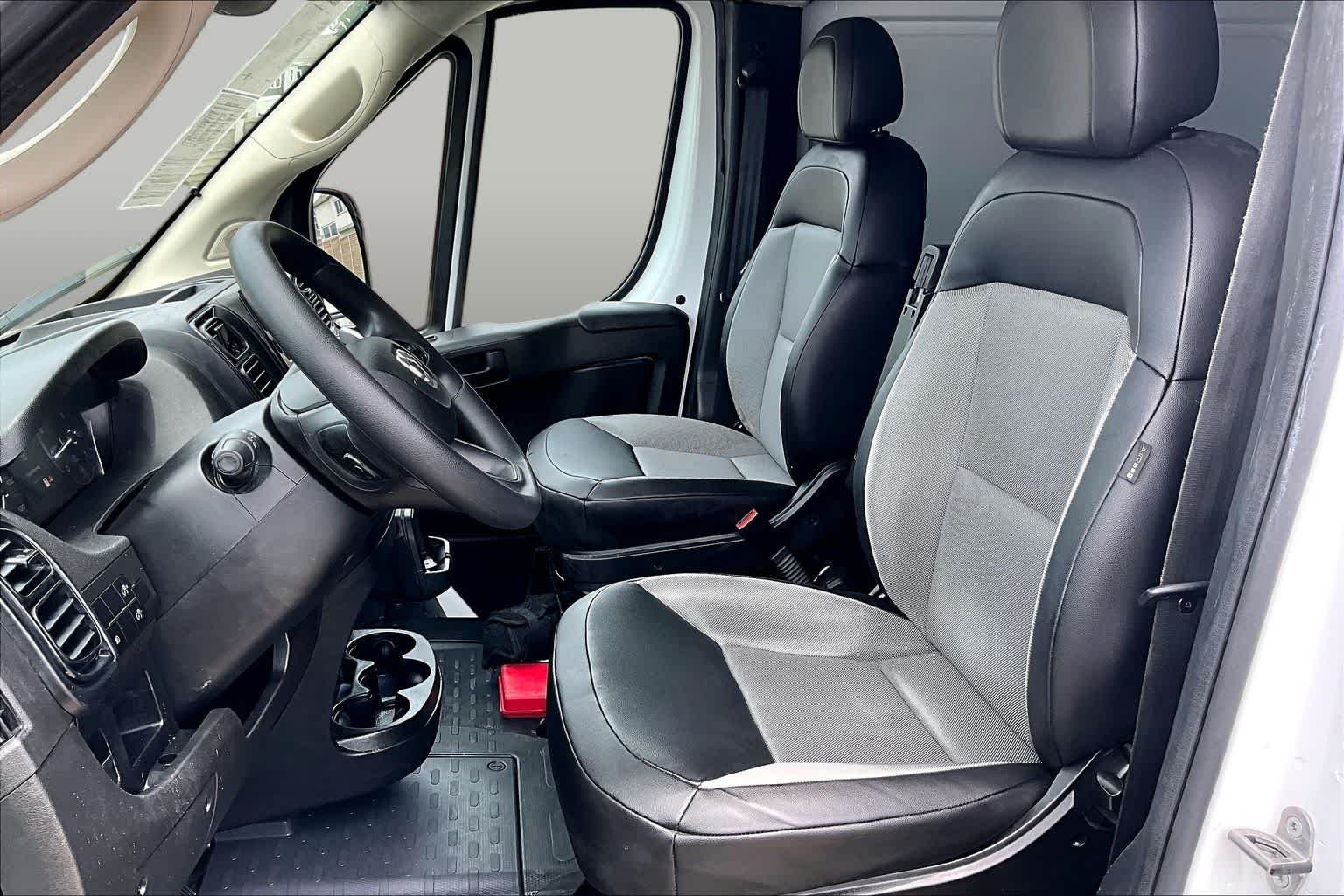 Pre-Owned 2025 Ram ProMaster Cargo Van Tradesman