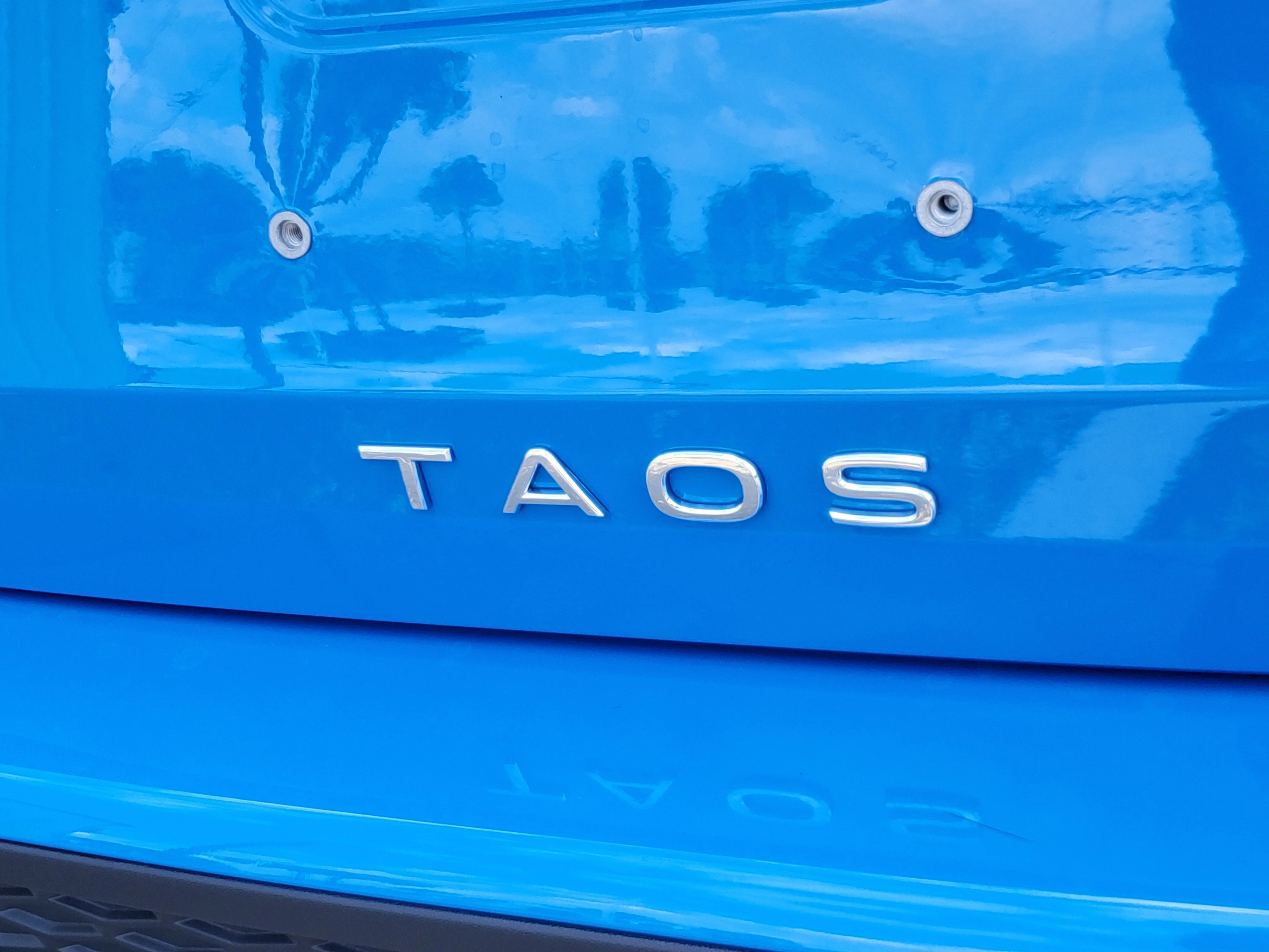 New 2026 Blue Volkswagen SE image 6