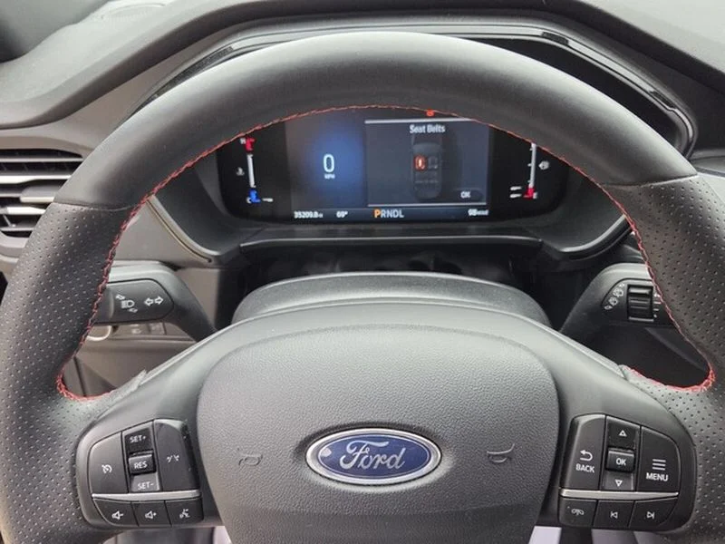 Used 2024 Agate Black Metallic Ford ST-Line image 22