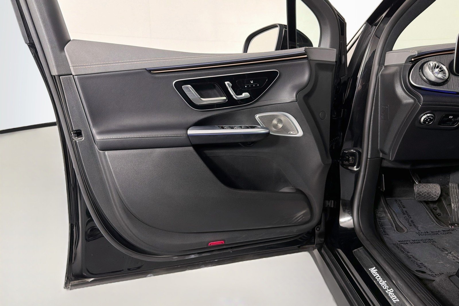 Certified Used 2023 Obsidian Black Metallic Mercedes-Benz EQE 350 image 20