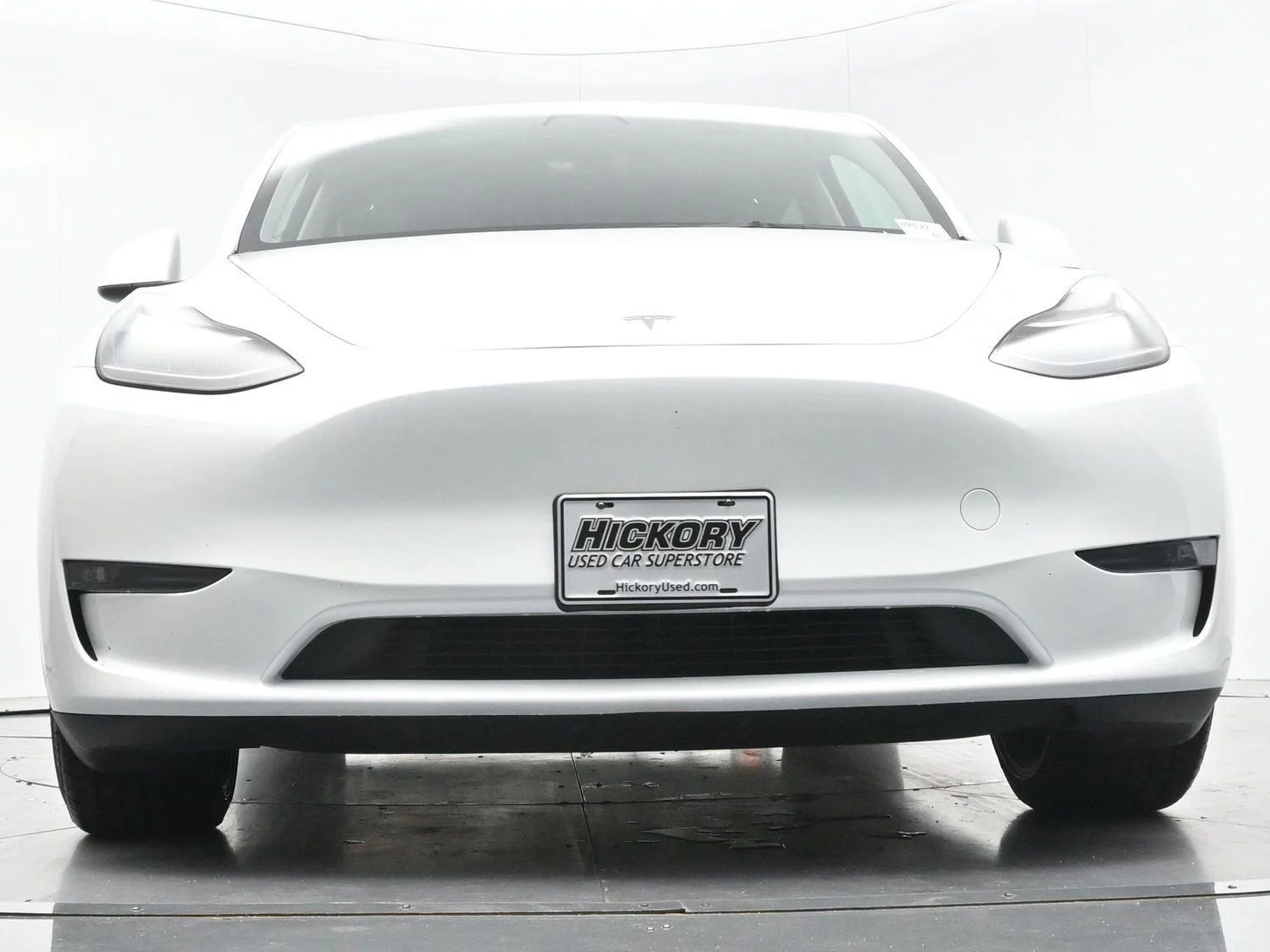 Used 2023  Tesla Performance image 43